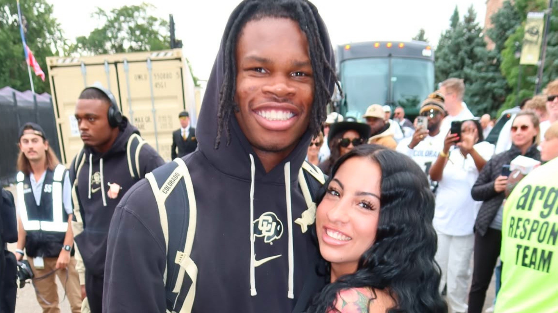 Travis Hunter and his fiancée Leanna Lenee.