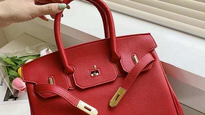 Walmart sells bag that resembles a Birkin.