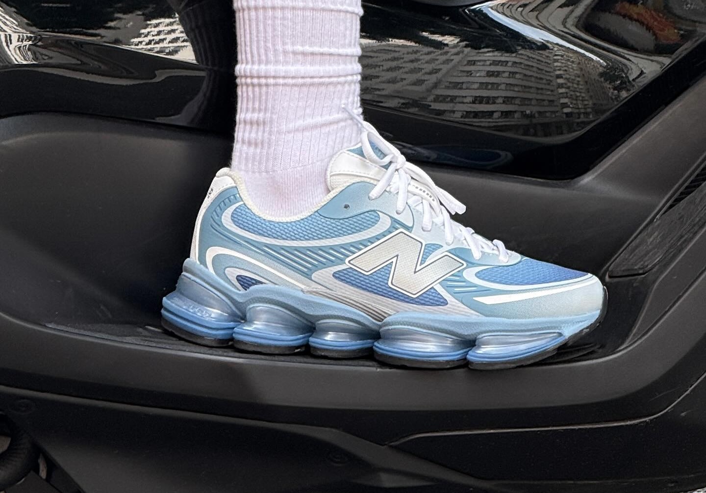 First Look at the New Balance Abzorb 2000