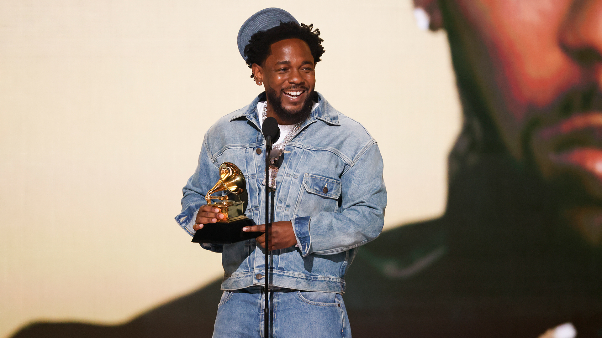 Yes, Kendrick Lamar Really Wore a 'Canadian Tuxedo' to th...