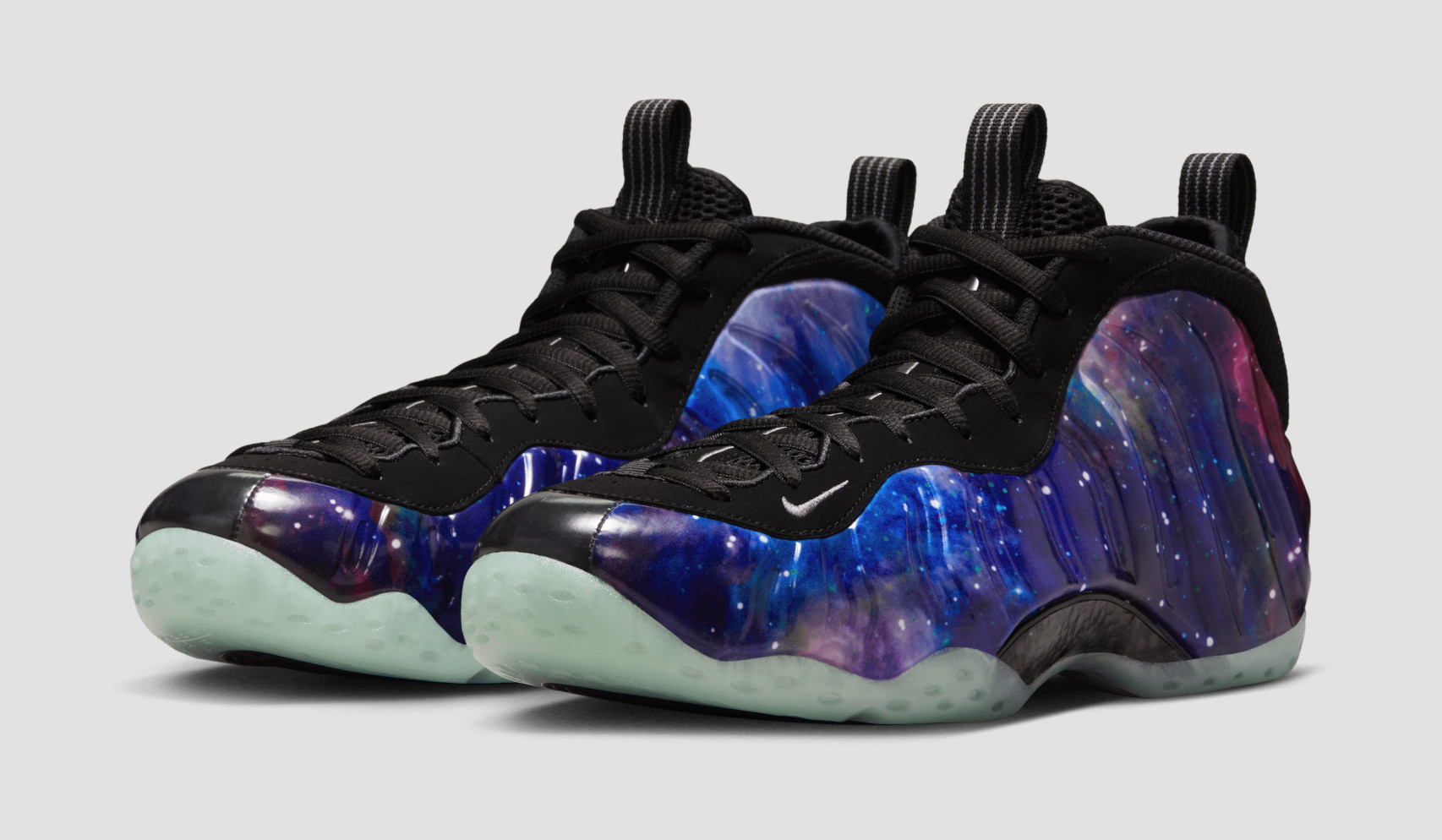 Detailed Look at This Year's 'Galaxy' Nike Air Foamposite