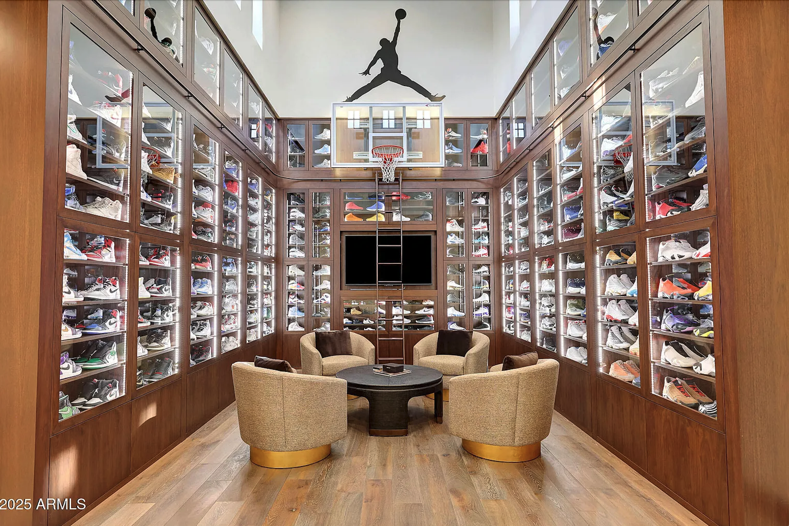 Arizona Mansion Jordan Room