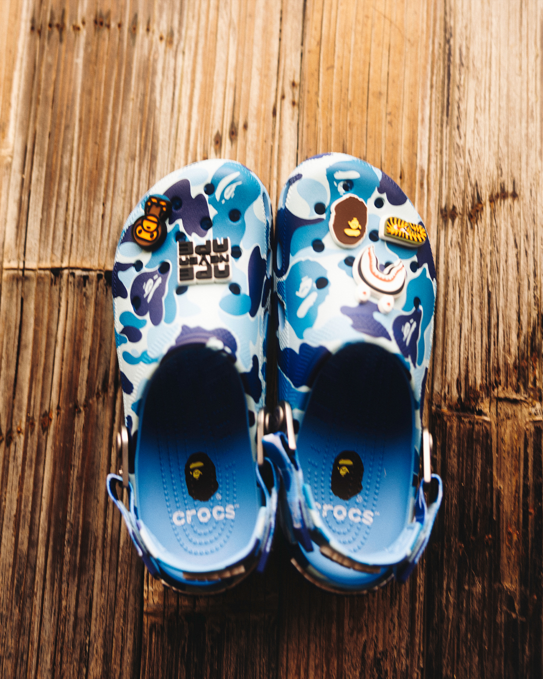 KicksOnFire | BAPE x Crocs Clog Oxygen 𝗖𝗼𝗹𝗼𝗿𝘄𝗮𝘆