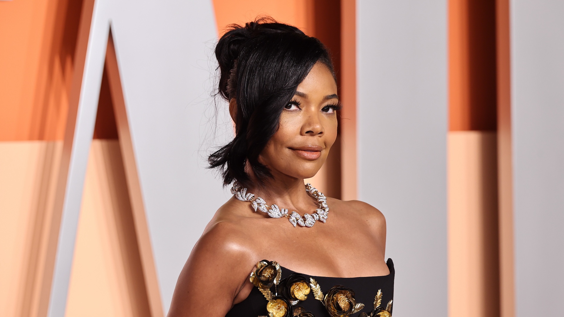 BEVERLY HILLS, CALIFORNIA - MARCH 02: Gabrielle Union attends the 2025 Vanity Fair Oscar Party Hosted By Radhika Jones at Wallis Annenberg Center for the Performing Arts on March 02, 2025 in Beverly Hills, California.