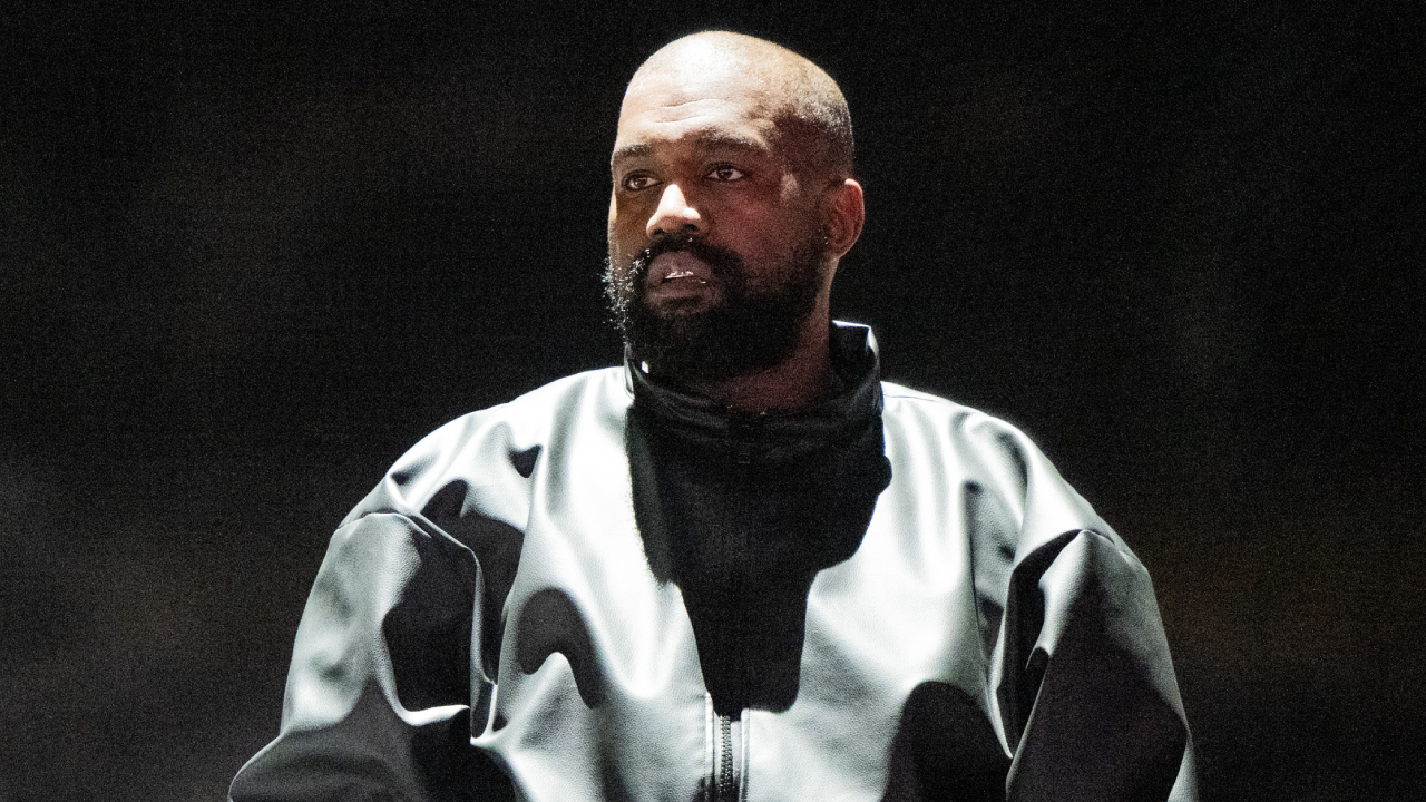 A tweet from Ye (formerly Kanye West) discussing reasons for not performing at the Super Bowl, mentioning George Bush, Taylor Swift, and a MAGA hat.