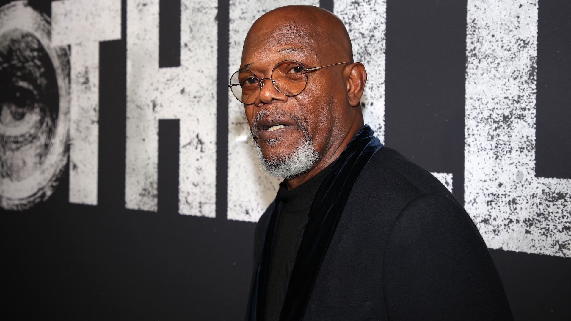 Samuel L. Jackson outside theater