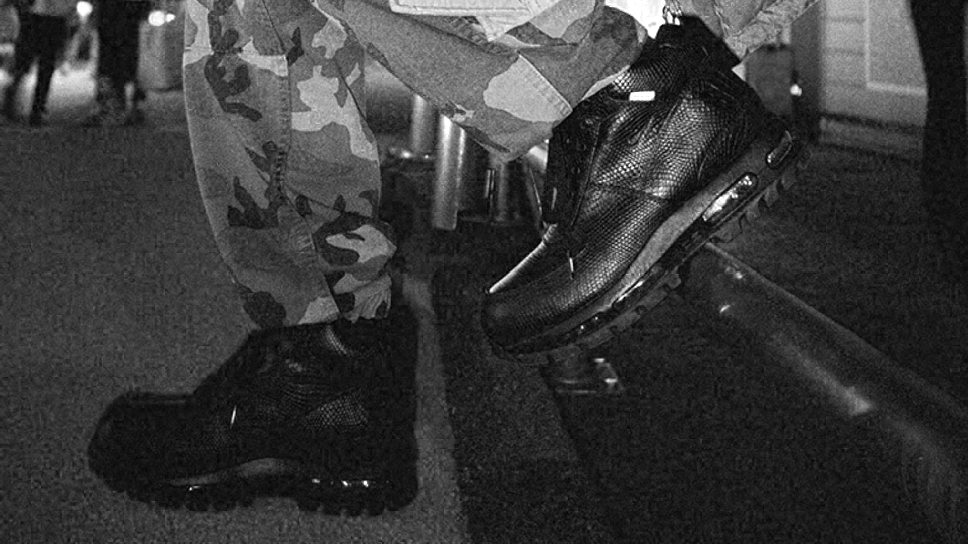 Supreme x Nike Air Max Goadome