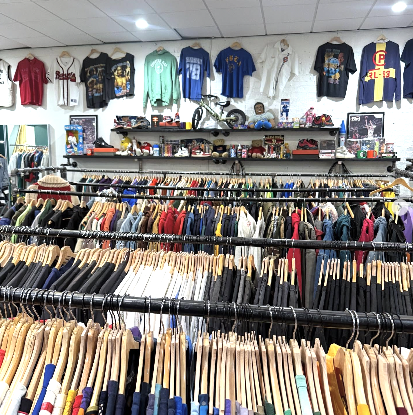 There are plenty of great vintage stores throughout the United States. These are Complex's picks for the best shops right now.