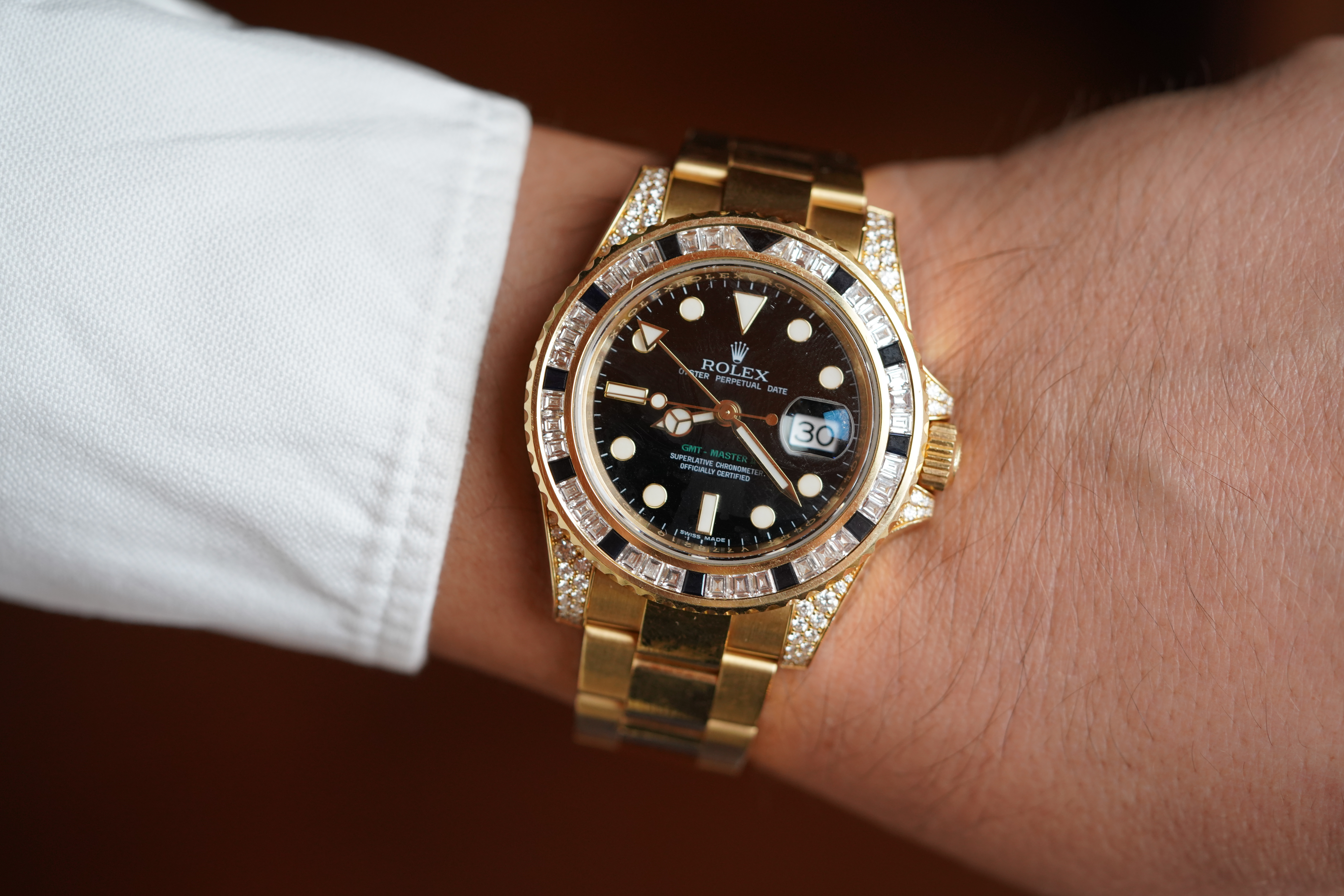 The Rolex GMT-Master II worn by Drake on the cover of 'Take Care' is being sold for $500,000 by vintage watch dealer Wind Vintage.
