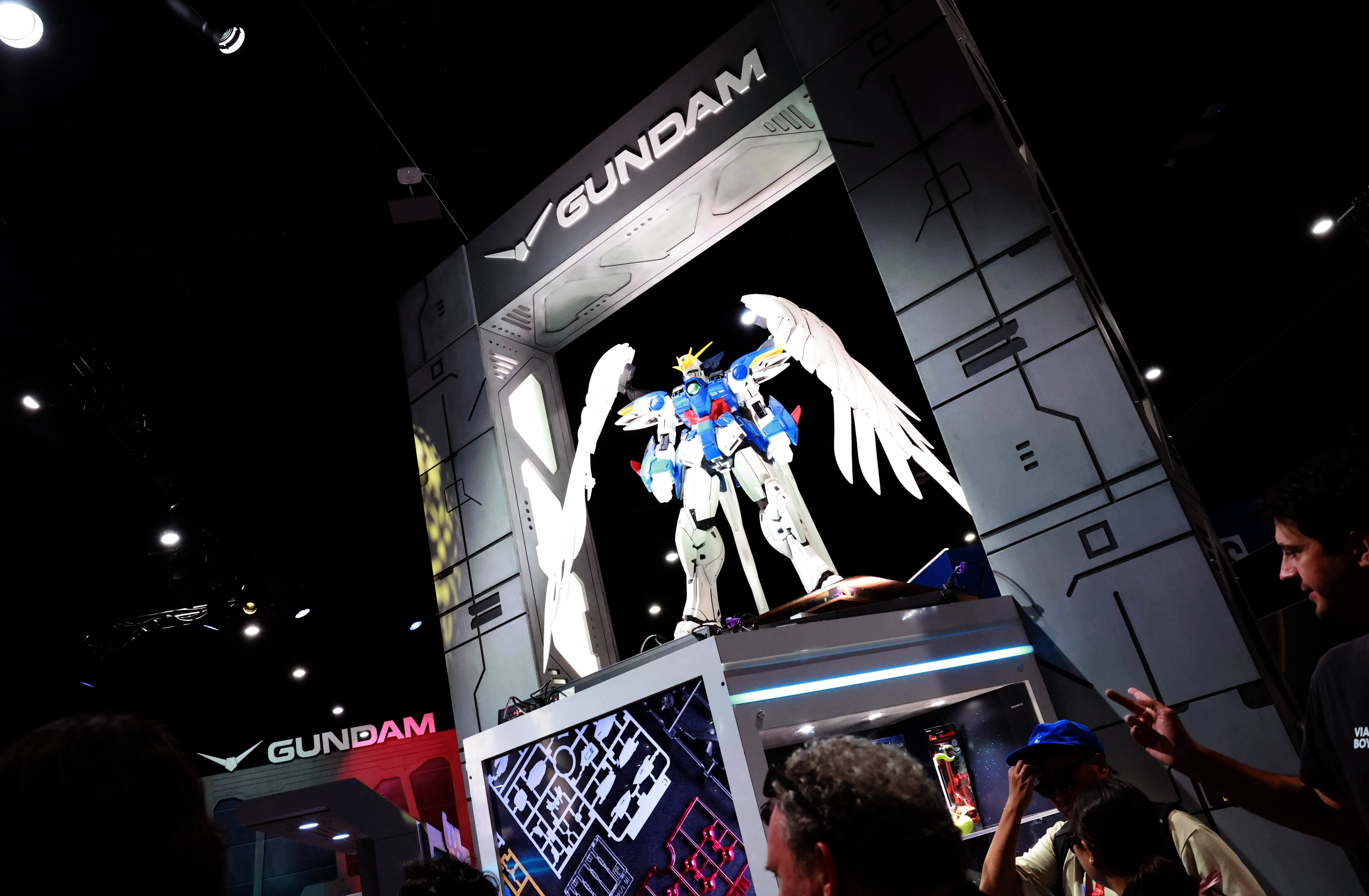 Mobile Suit Gundam