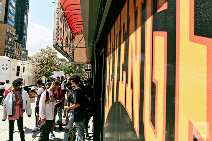 The crowd outside of Drake's NYC Summer Sixteen pop-up