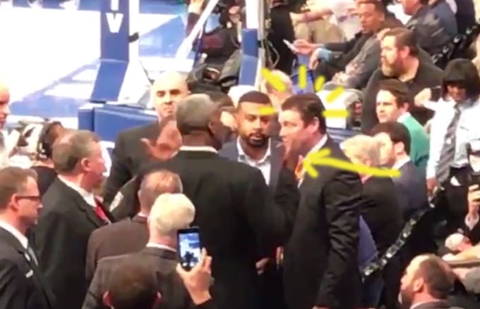 Charles Oakley Knicks Fight