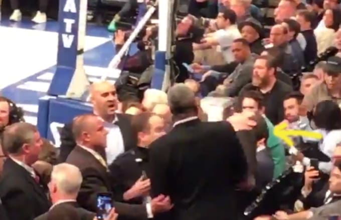 Charles Oakley Knicks Fight