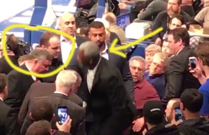 Charles Oakley Knicks Fight