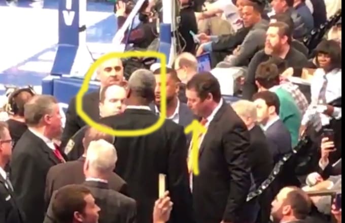 Charles Oakley Knicks Fight