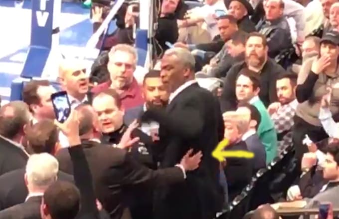 Charles Oakley Knicks Fight