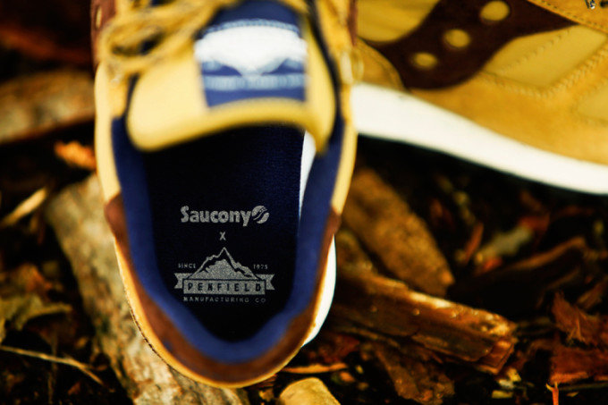 saucony shadow penfield