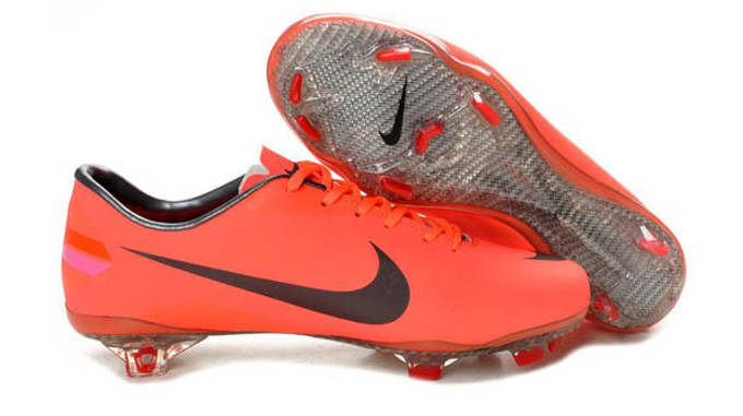 coolest nike soccer cleats