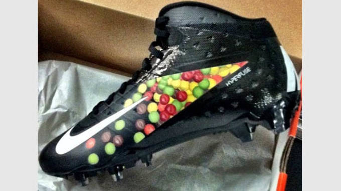 customize your own football cleats