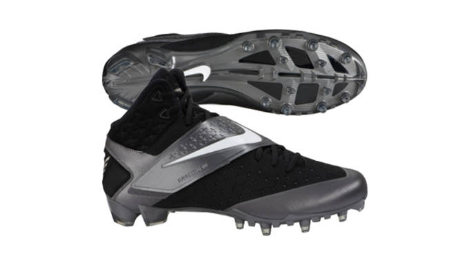 The 10 Best Cleats for Quarterbacks | Complex