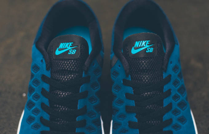 nike sb suede blue
