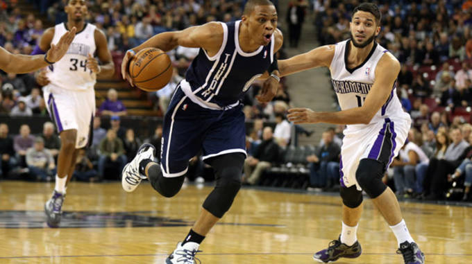 basketball players with signature shoes
