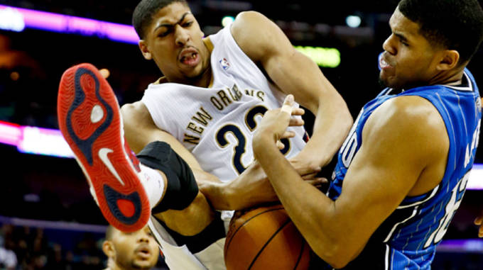 The Shoes That Won Last Night: Stephen Curry Torches ...