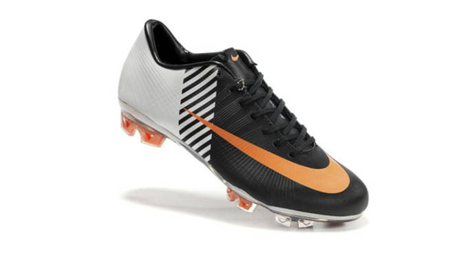 New Nike Soccer Shoes Mercurial Vapor Flyknit Ultra FG