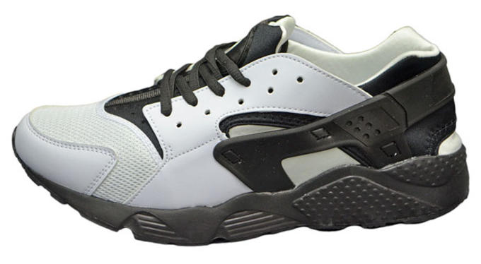 Fake Nike Air Huaraches on Groupon 