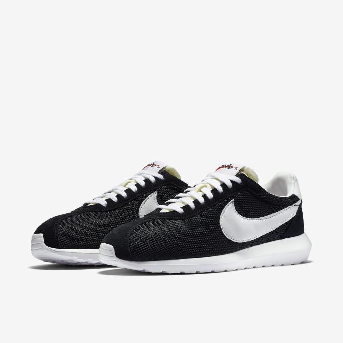 nike store roshe run