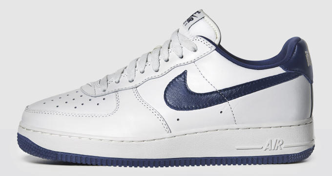 white and navy blue nike air force 1
