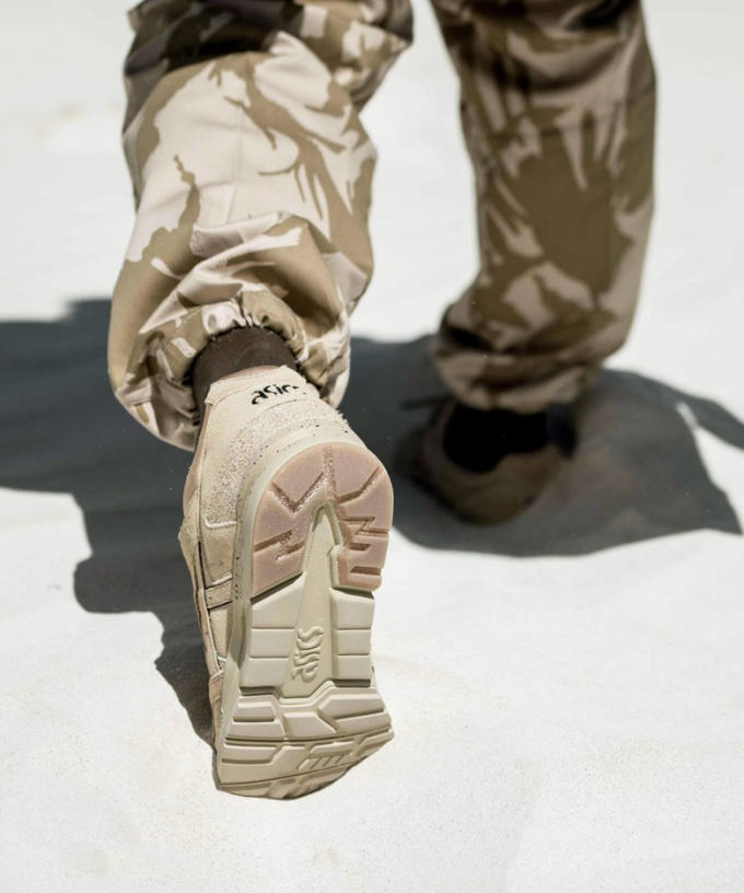 asics gel lyte v sand layer