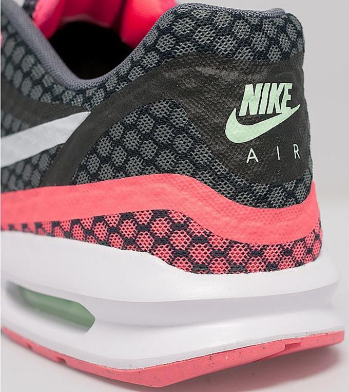 of the Air Max 1 Lunar Breeze “Black/Pure Platinum/Hot Lava” | Complex