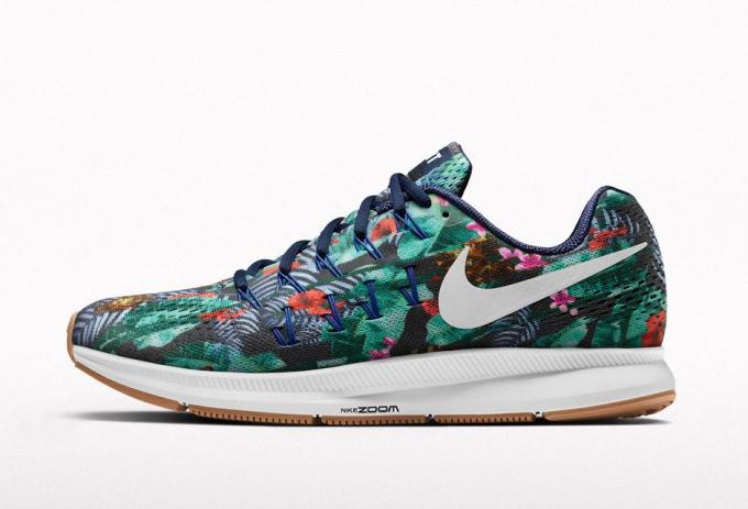 nike pegasus flowers