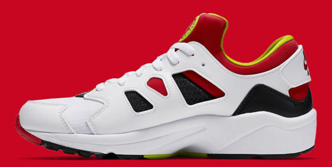 nike air huarache international