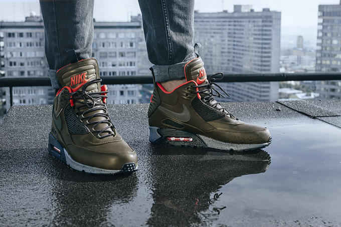 sneakerboot nike