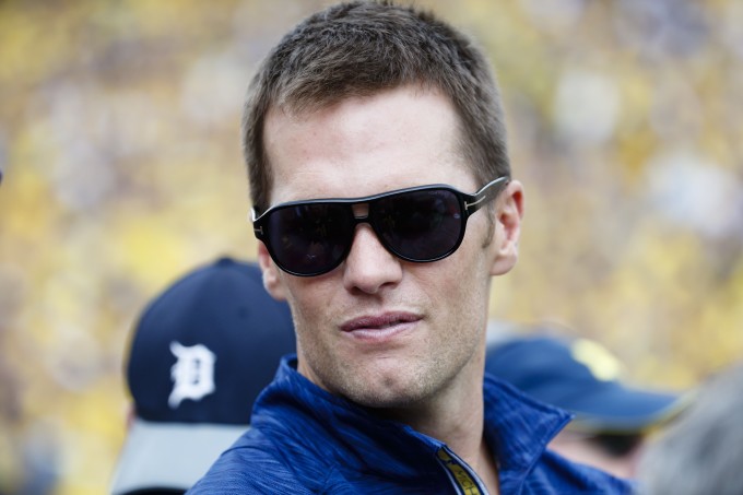 Tom Brady Sunglasses Michigan Sidelines 2016