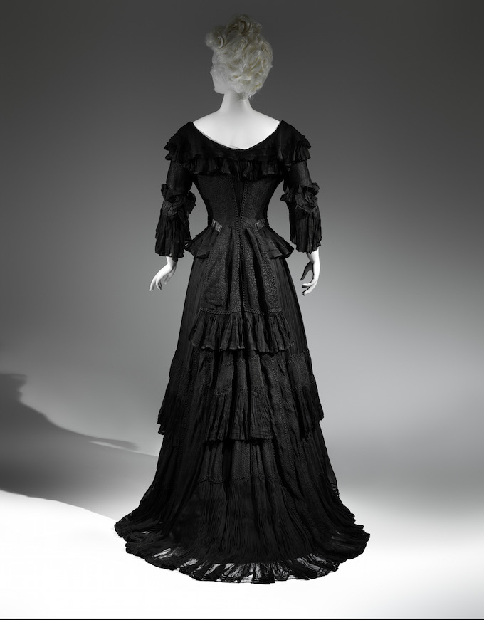 Preview: Death Becomes Her: A Century of Mourning Attire | Complex