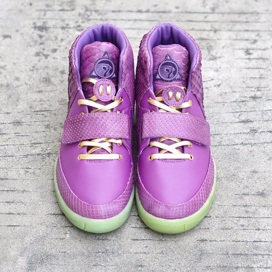 Nike Air Yeezy 2 Purple Lakers Custom 