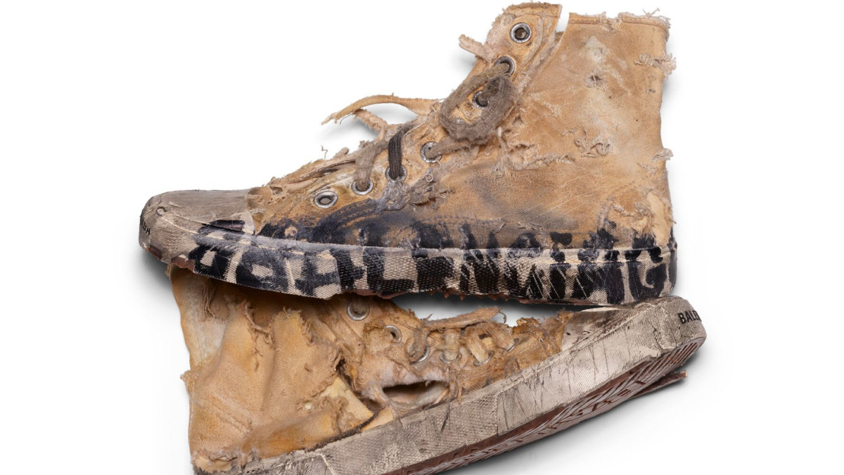 Kanye west dirty shoes Clearance