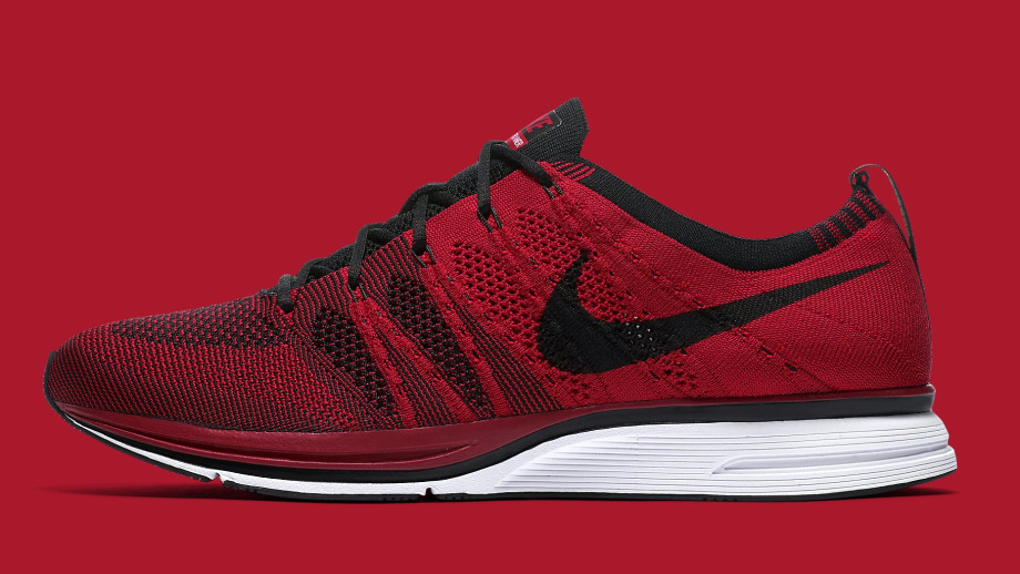 nike flyknit trainer red