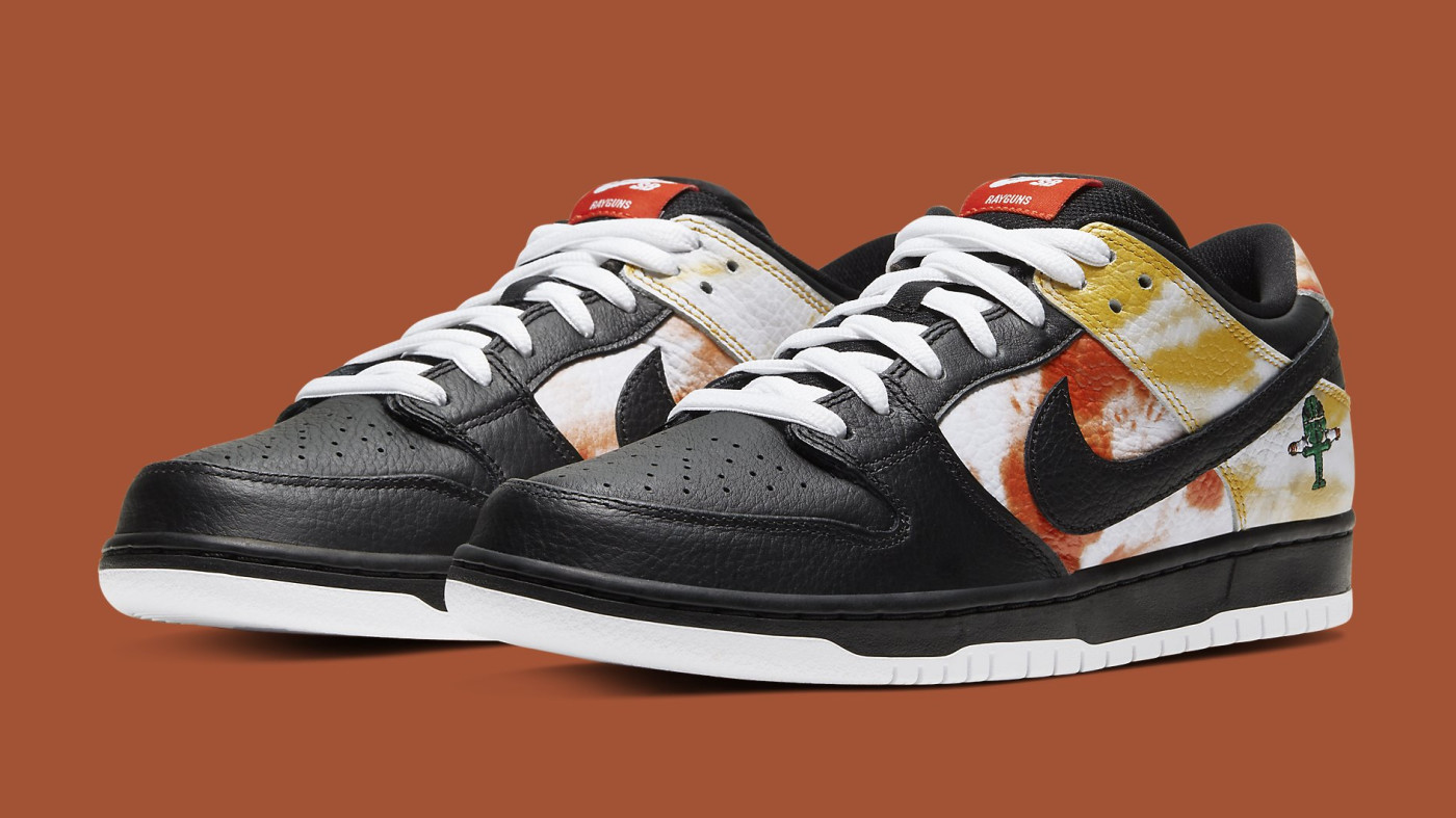 nike sb dunk raygun black