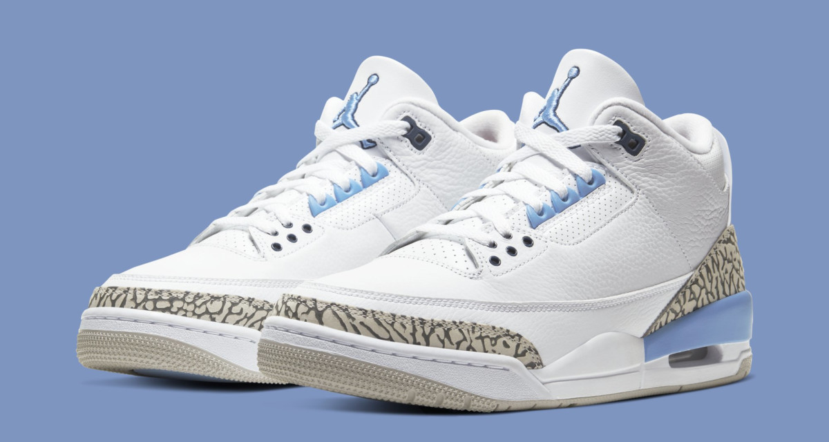 Unc jordan 3 footlocker clearance