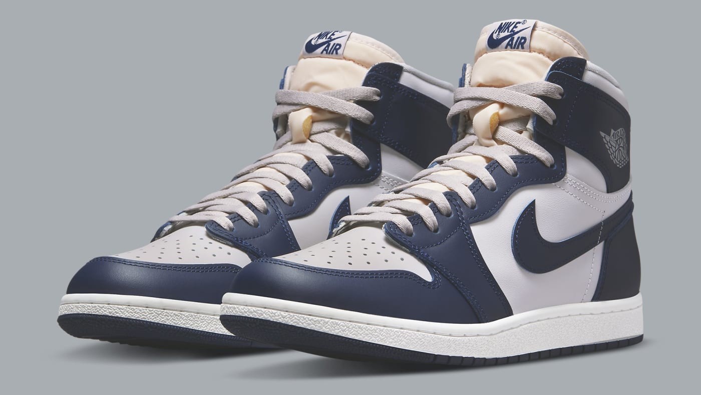 nike georgetown dunks release date