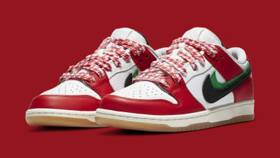 pupil spontaneous Unravel Nike SB Frame Dunk Low 'Habibi' Sneakers Are Here From Dubai | Complex