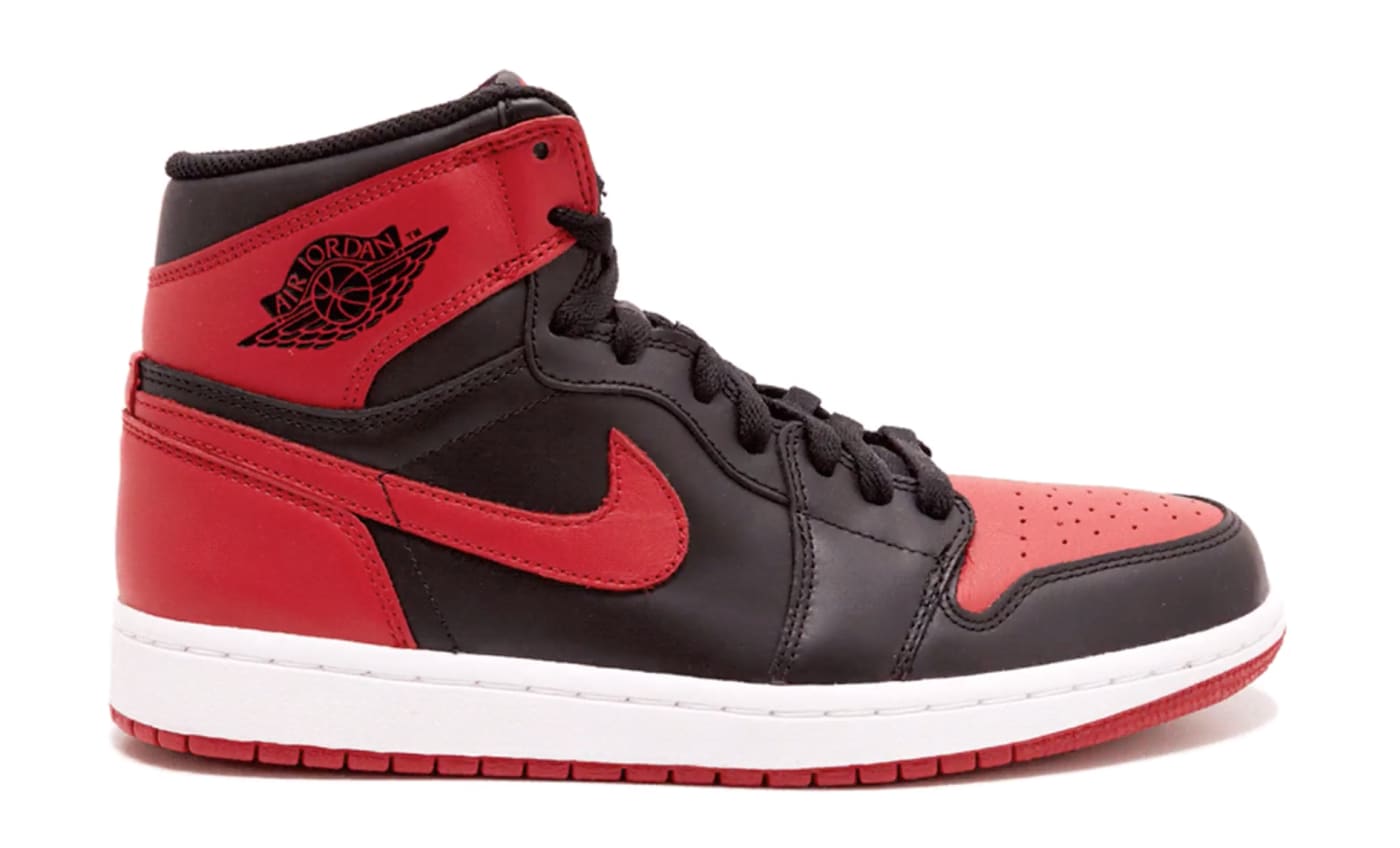 beside the jordan 1 bred which other shoe was banned by the nba for not meeting team colors