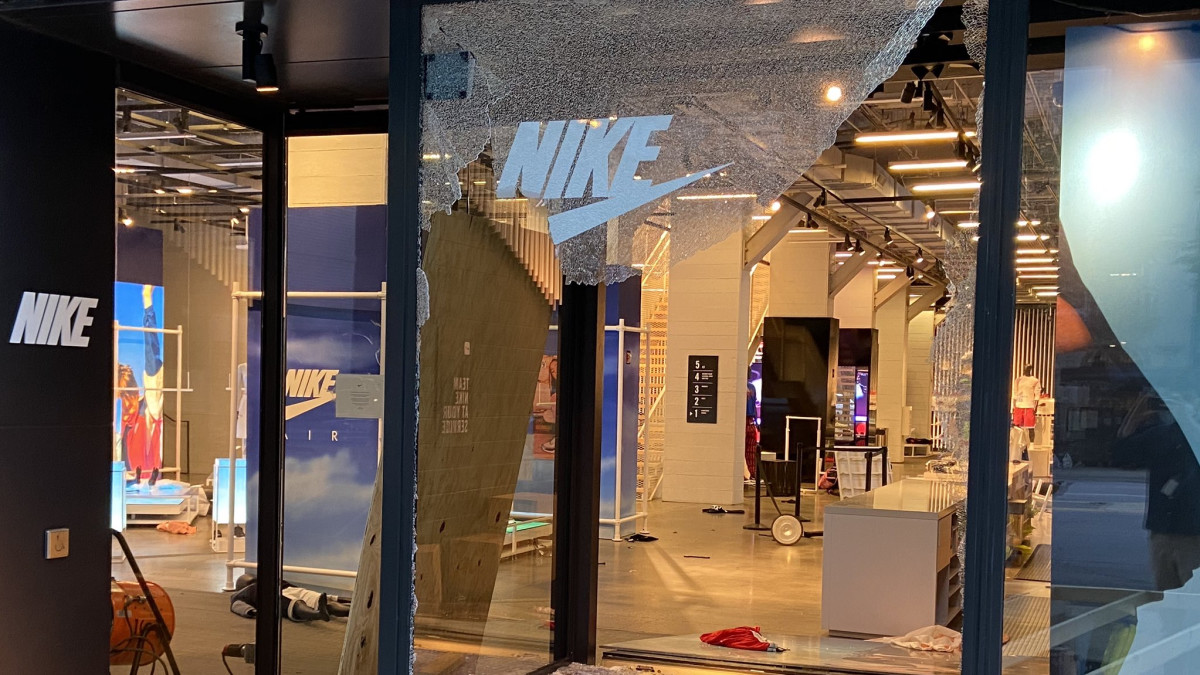 Nike store michigan ave
