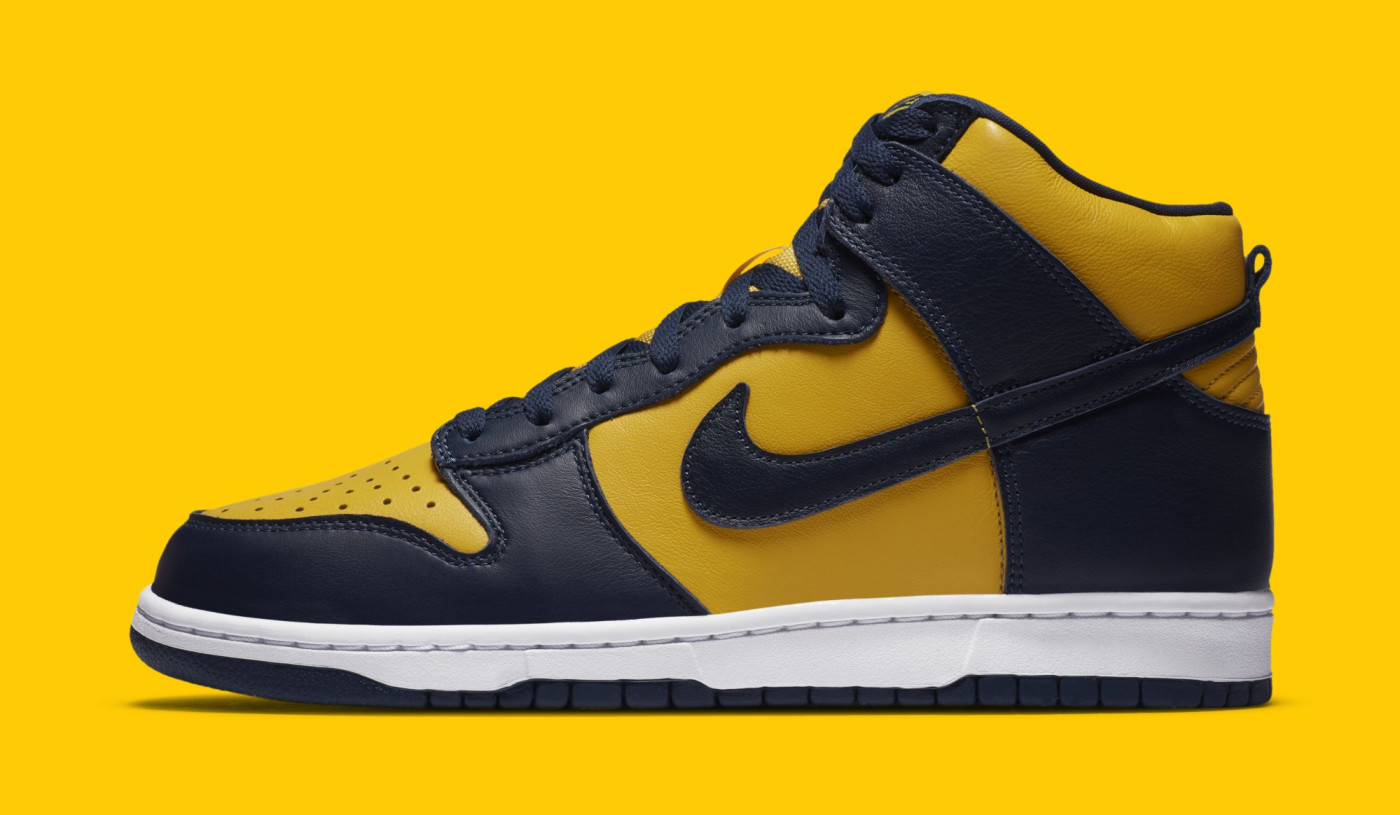 dunk low michigan