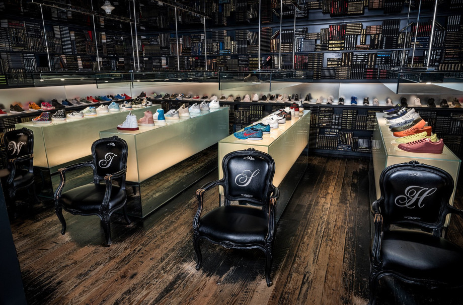 sneaker stores in bushwick
