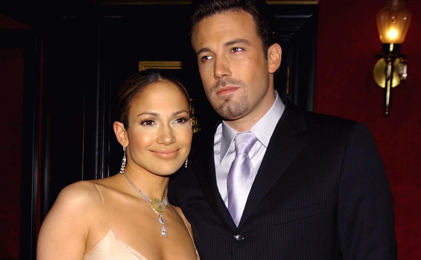 Jennifer Lopez Ben Affleck Back Together Timeline Of Their Romance Complex